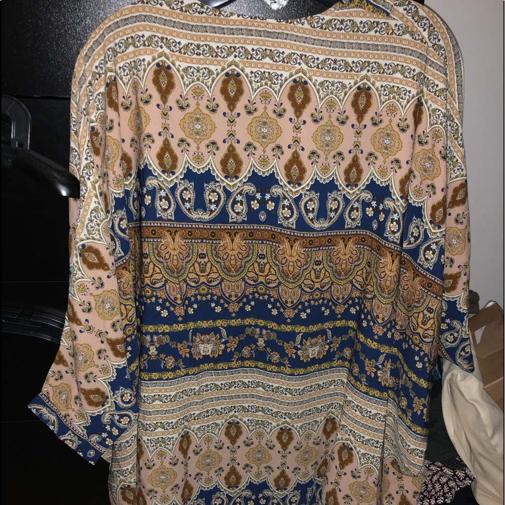Long Kimono - Picture 4 of 6